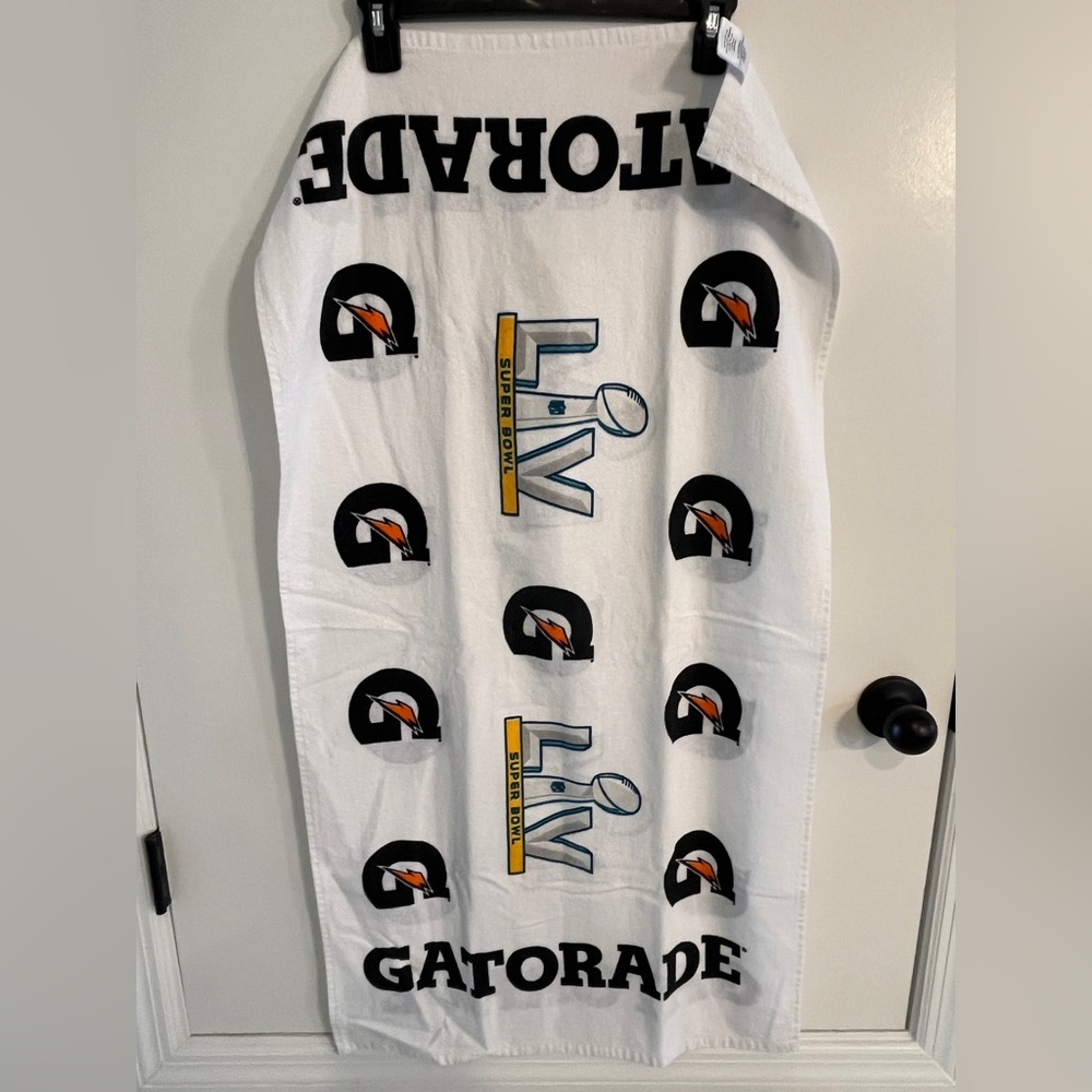 Like new Small Super Bowl 54 Gatorade Towel